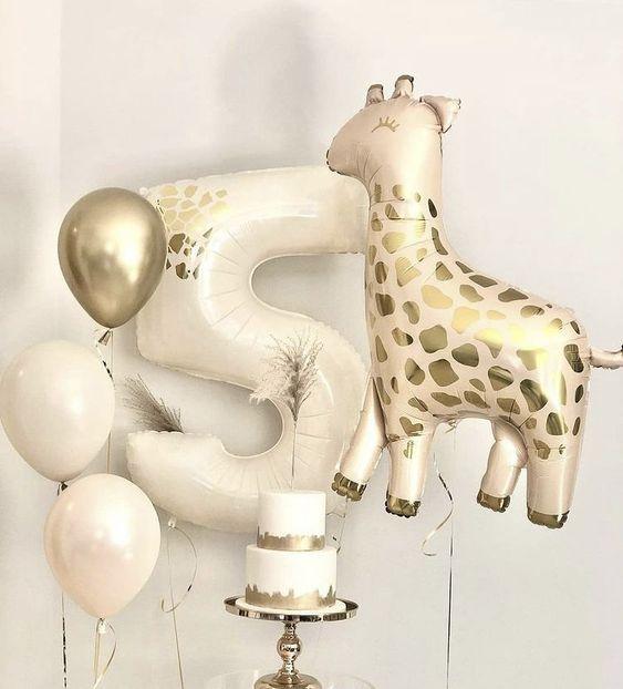 ПОТРЯСАЮЩИЙ ЖИРАФ