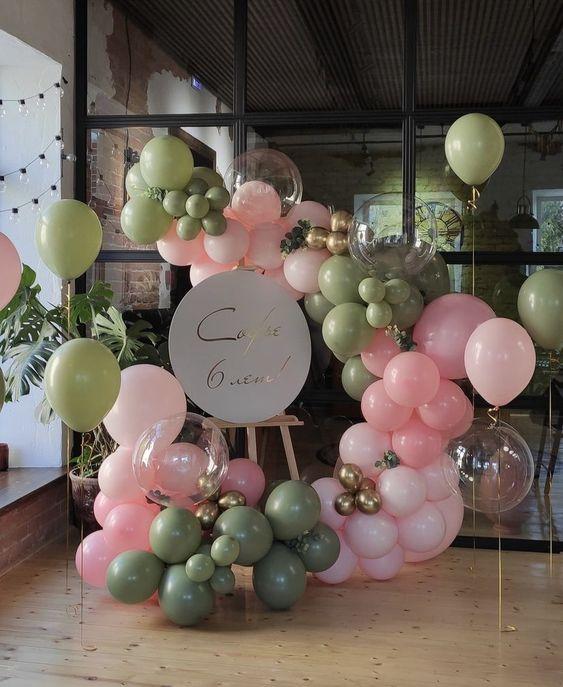 фотозона на мольберте розовая оливочка