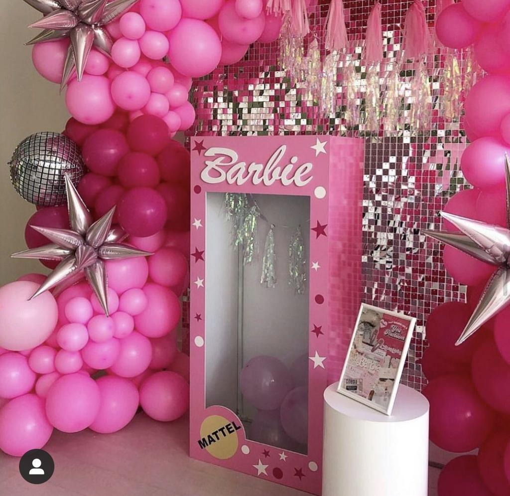 ФОТОЗОНА ПАЙЕТКИ С БАРБИ