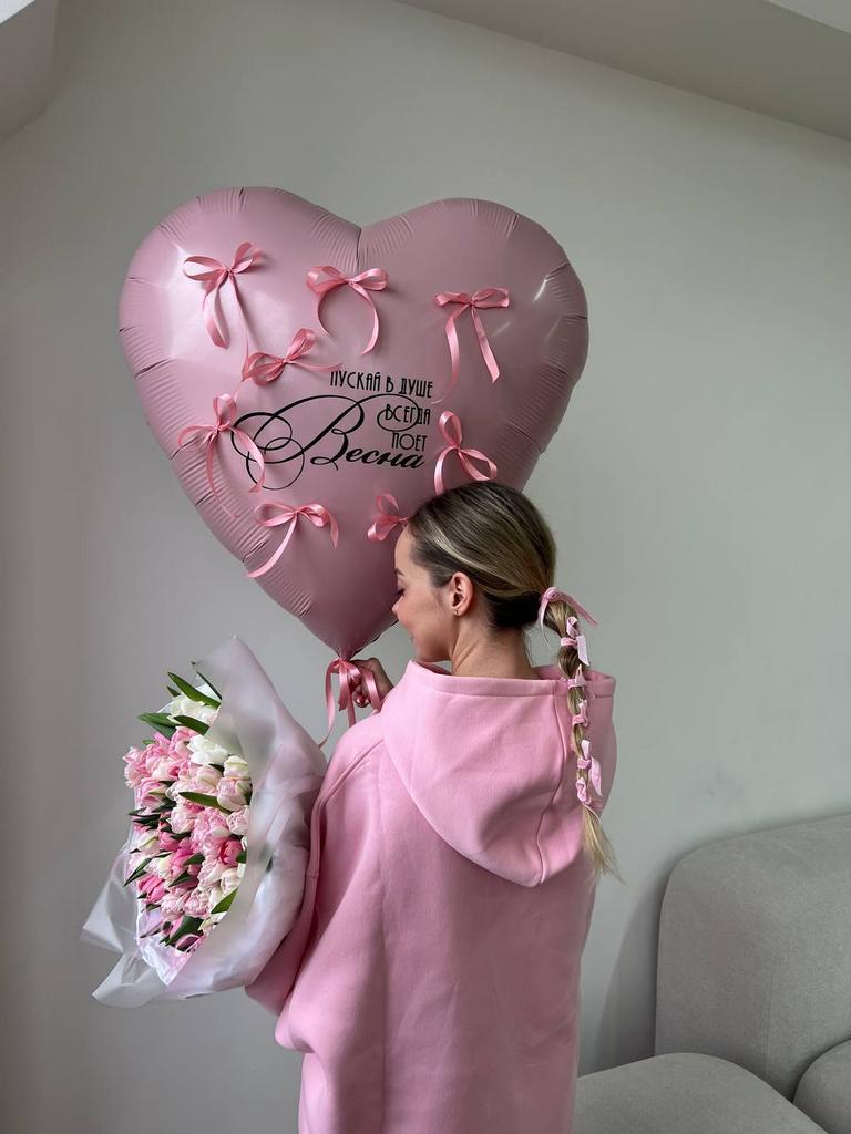 Шары 8 марта Сердце с бантикми