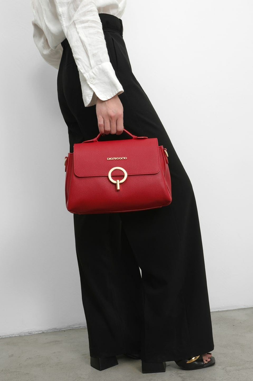 Сумка-сэтчел с пряжкой из золотого металла от Di Gregorio в красном цвете