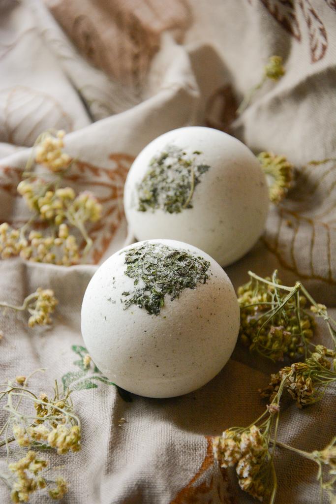 БОМБОЧКА ДЛЯ ВАННЫ ТРАВЯНАЯ