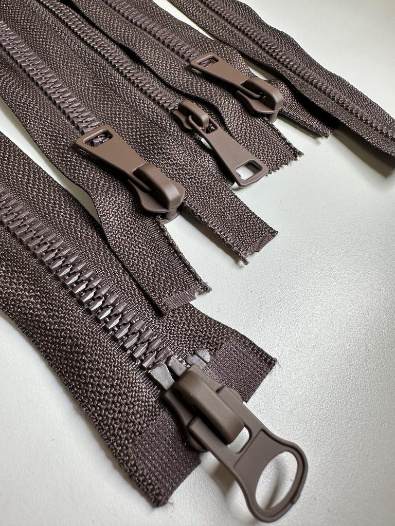 Молния с матовым замком. Цвет Коричневый