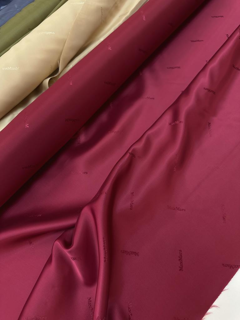 Подкладочная вискоза MaxMara. Цвет Спелая Вишня