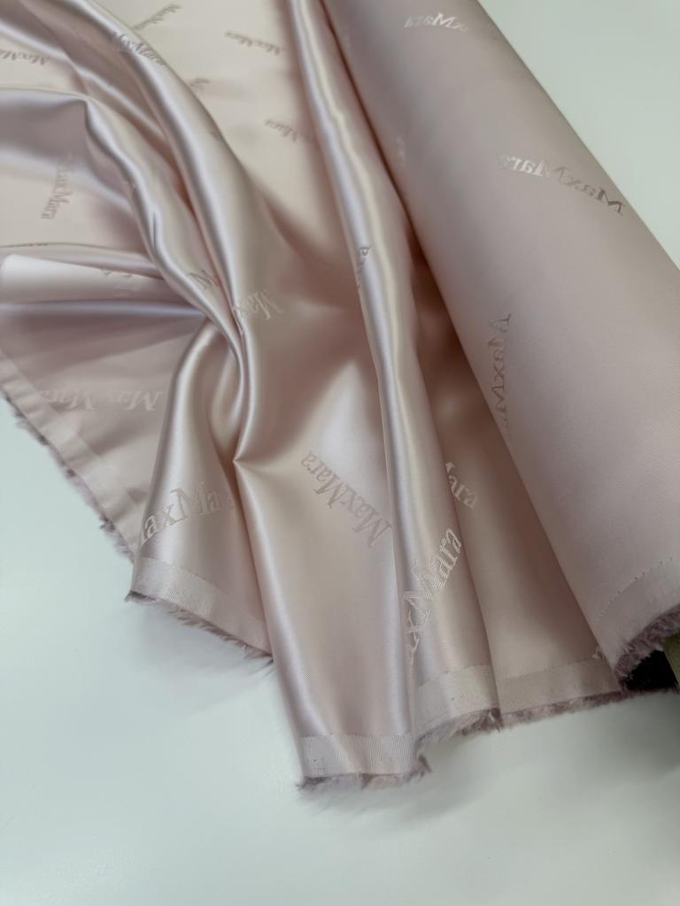 Подкладочная вискоза MaxMara. Розовый пион