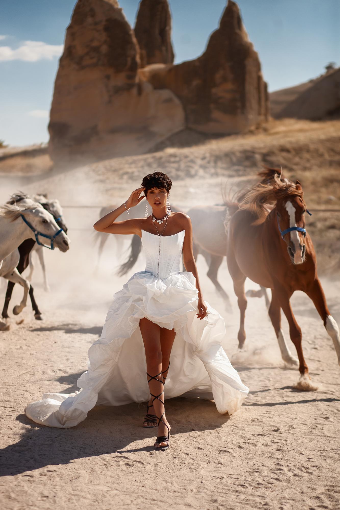 Свадебное платье DESTANI