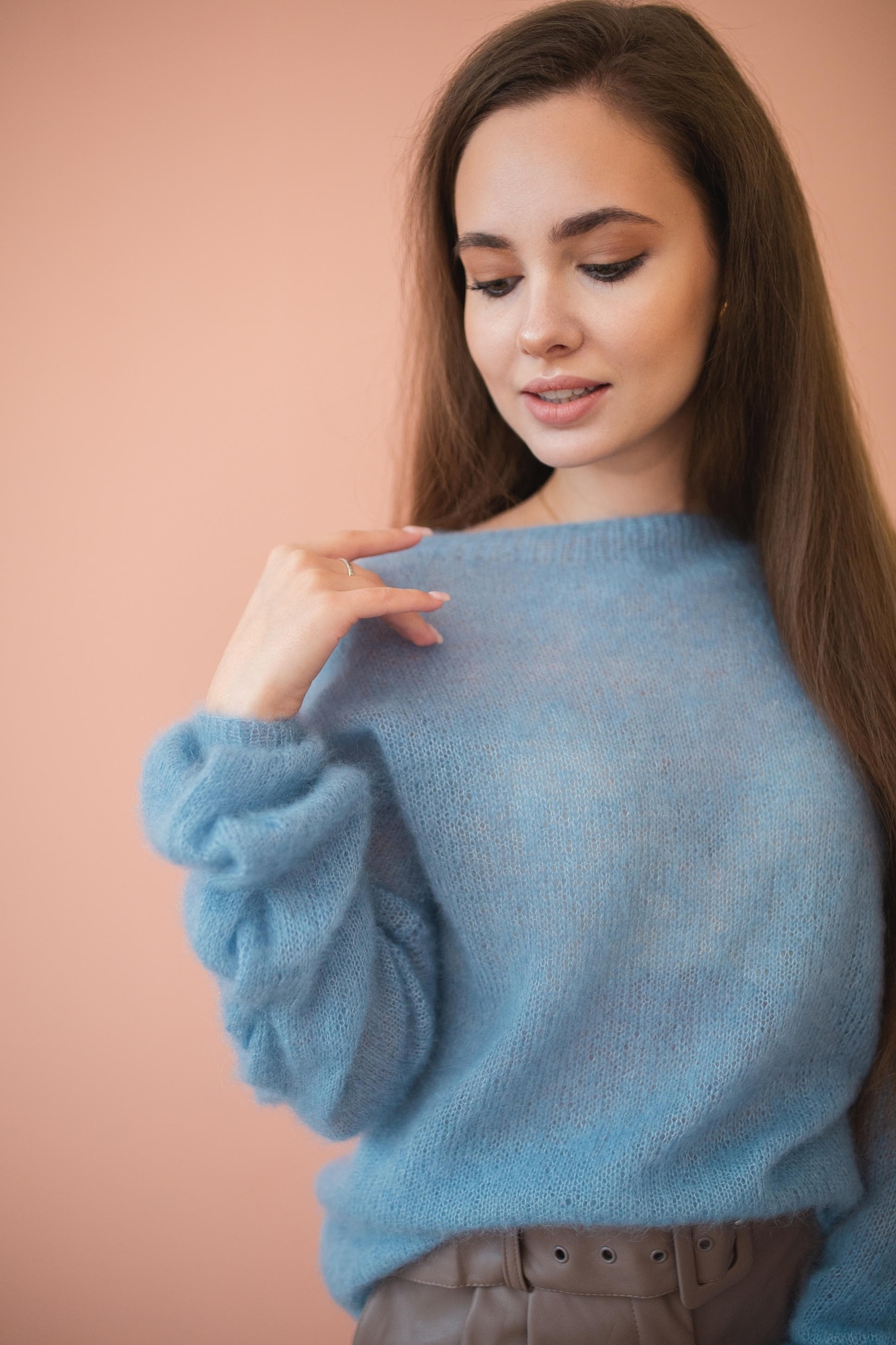 Свитер "Невесомость" голубой