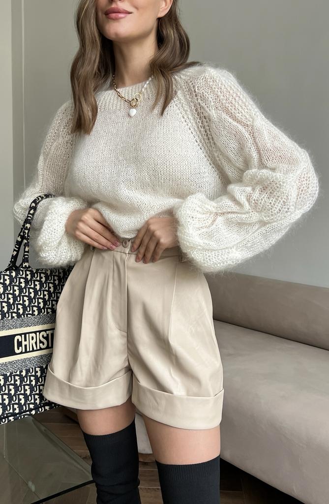 Свитер "Лилия" молочный