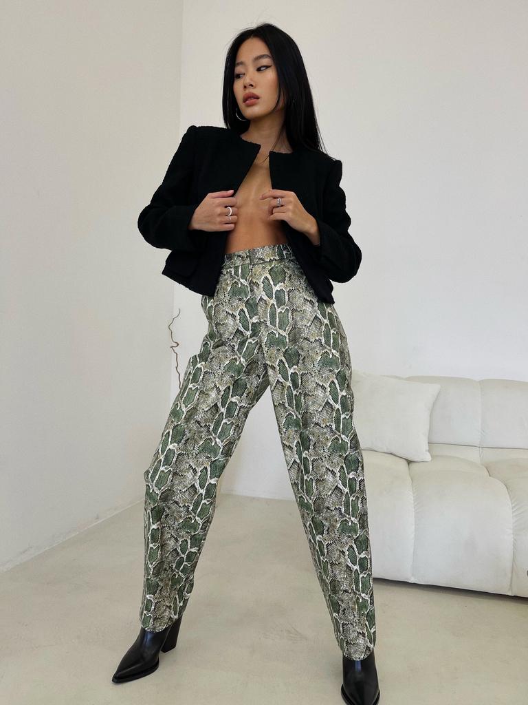 Брюки  из эко-кожи питон