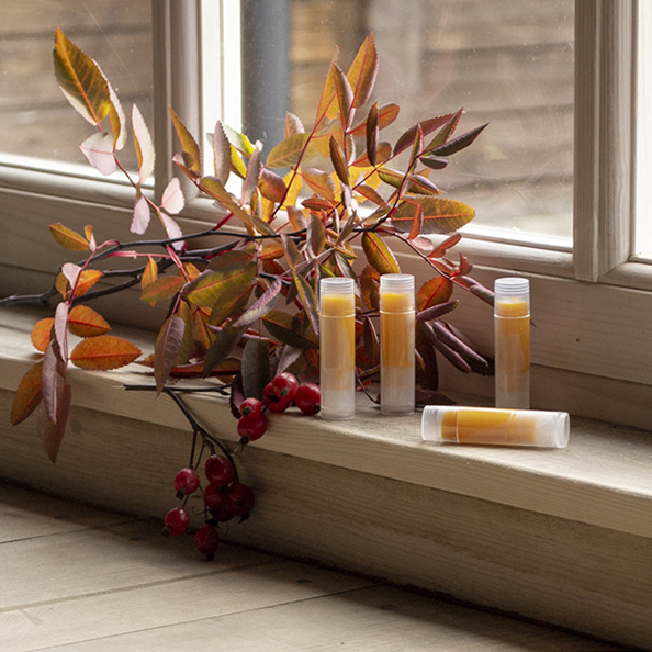 Бальзам для губ "шиповник-календула"