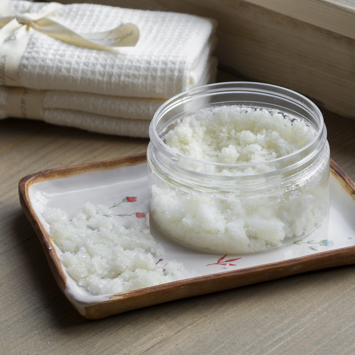 Скраб для тела  "питающий" 350 гр.