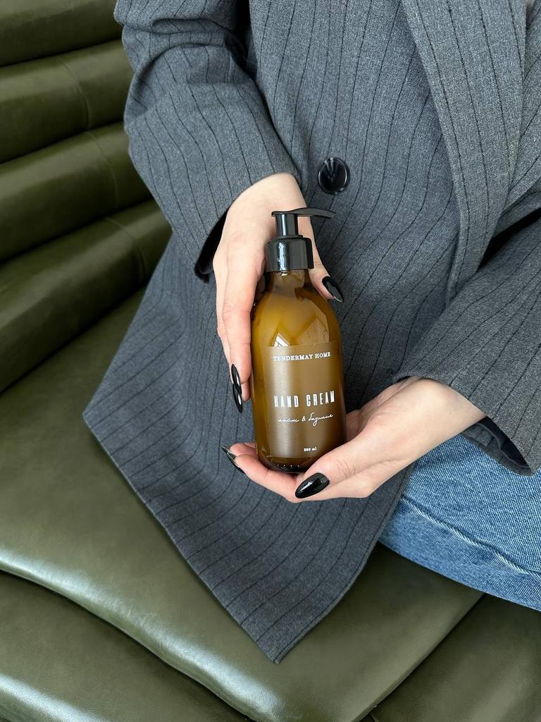 Крем для рук ПЕРЕЦ И АМБРА 250мл