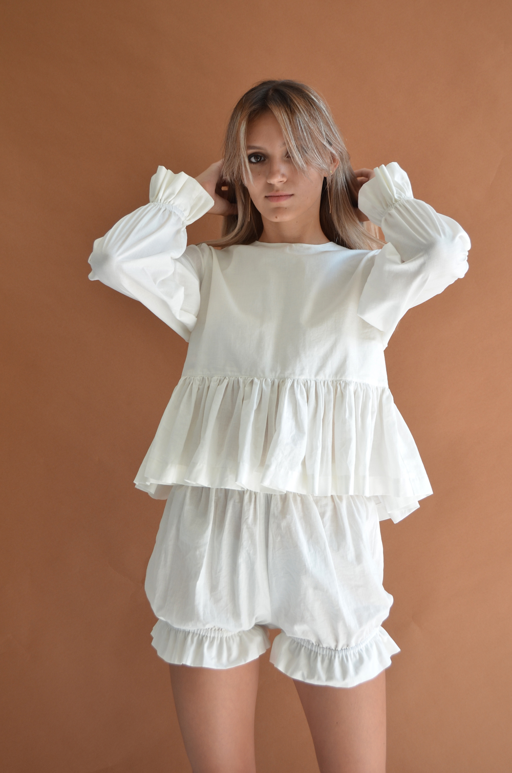 КОМПЛЕКТ ИЗ БАТИСТА