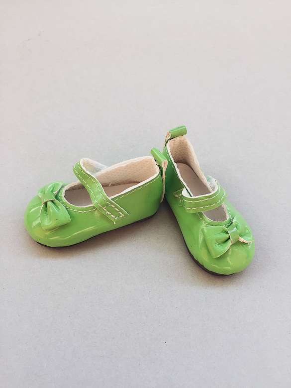Patent green shoes