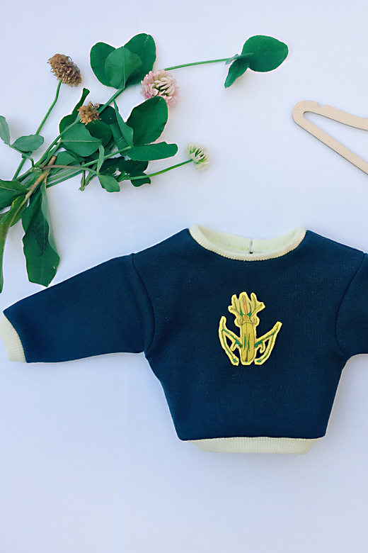 свитшот для куклы "Вымышленный жук"