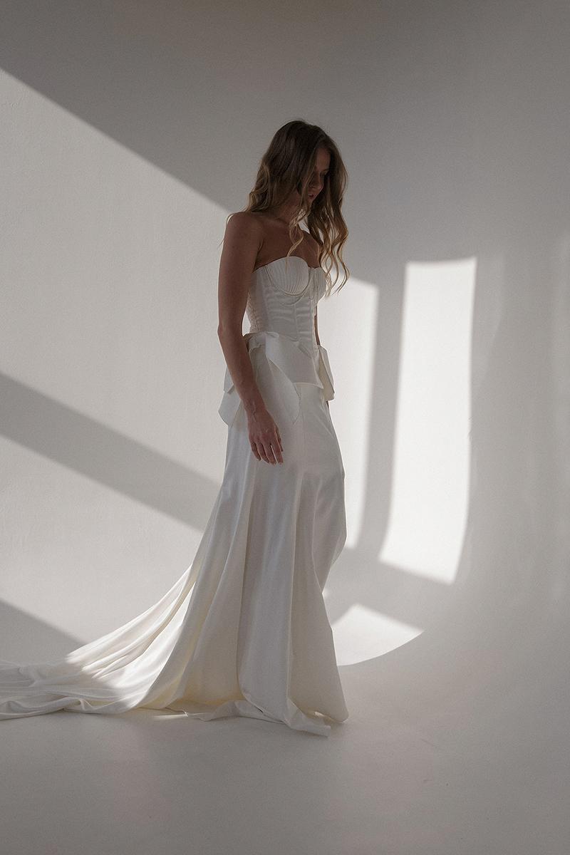 Платье "Adelina"