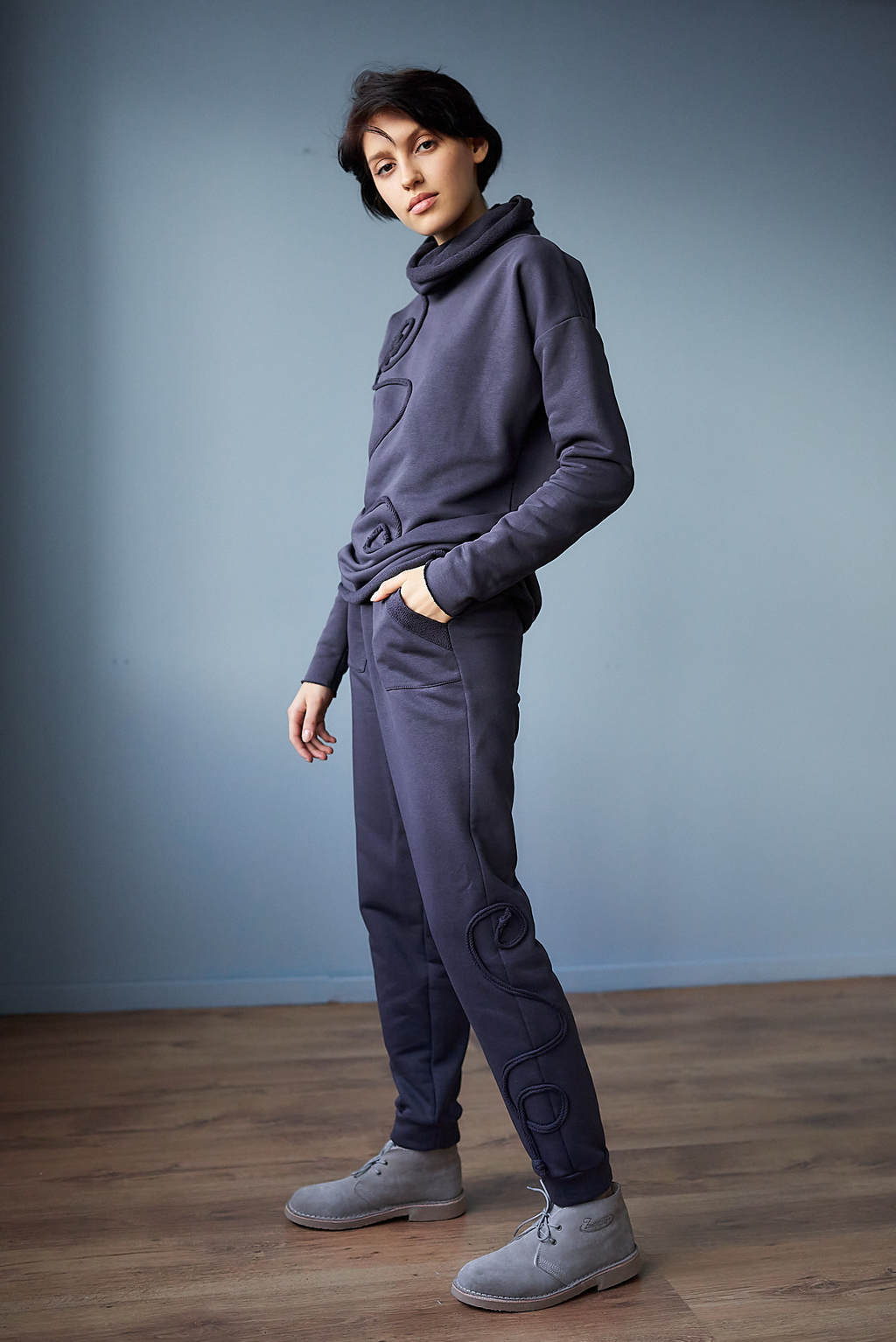 Брюки из футера трехнитка графит