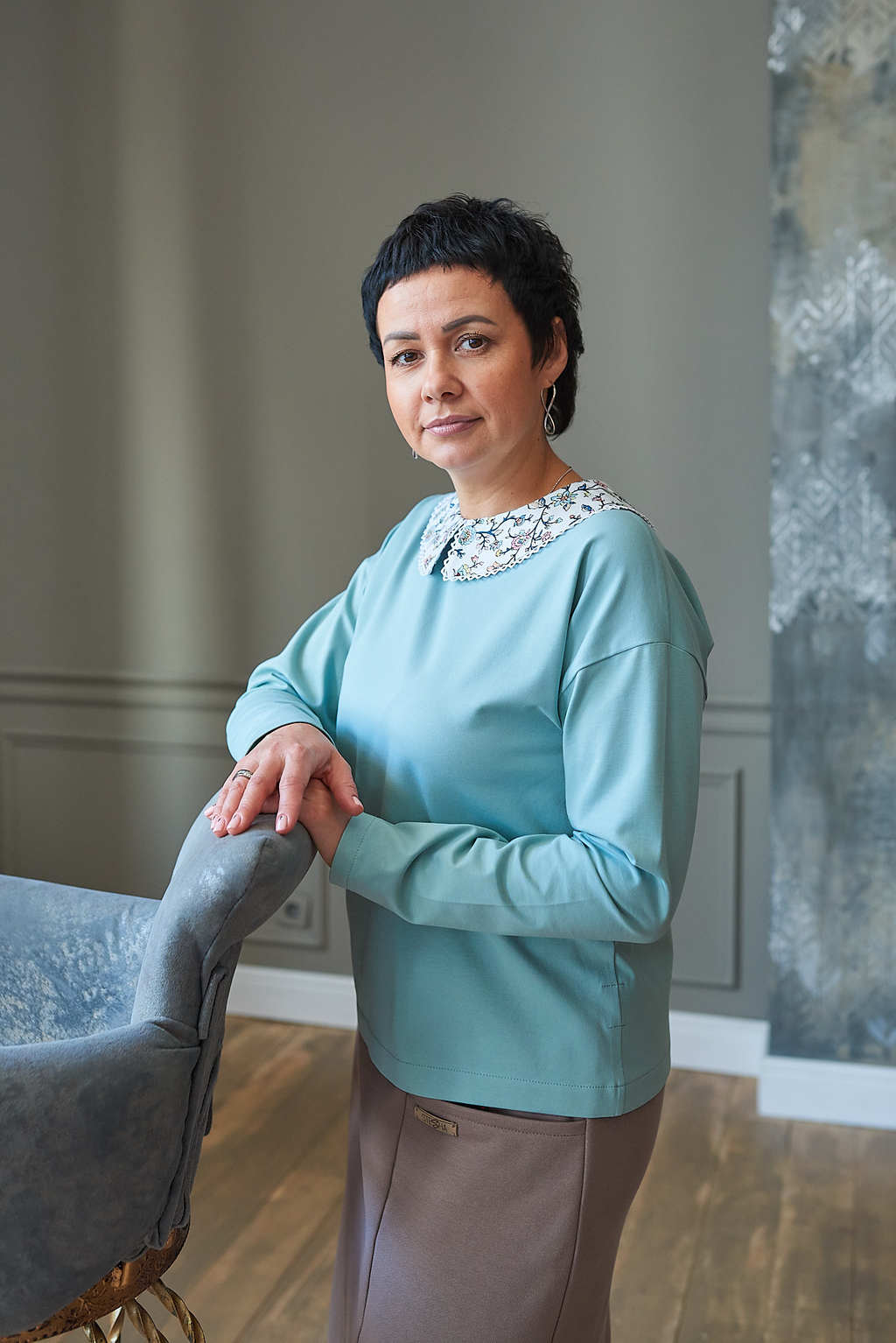 Футболка с длинным рукавом с принтовым воротничком мята