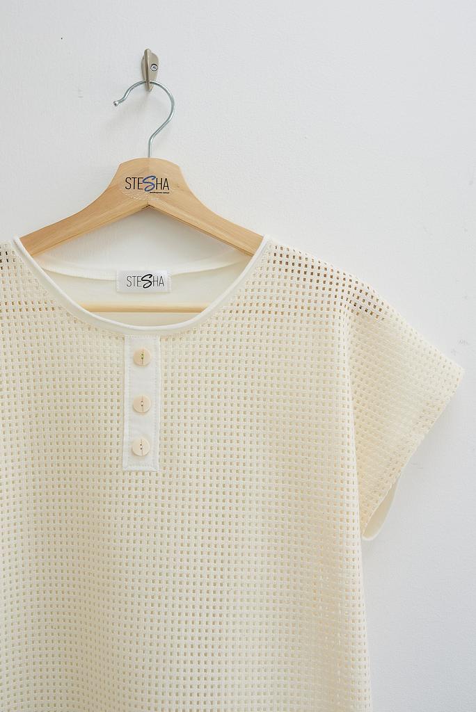 Футболка с сеткой молочная