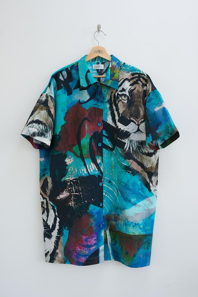 Платье-рубашка с тигром