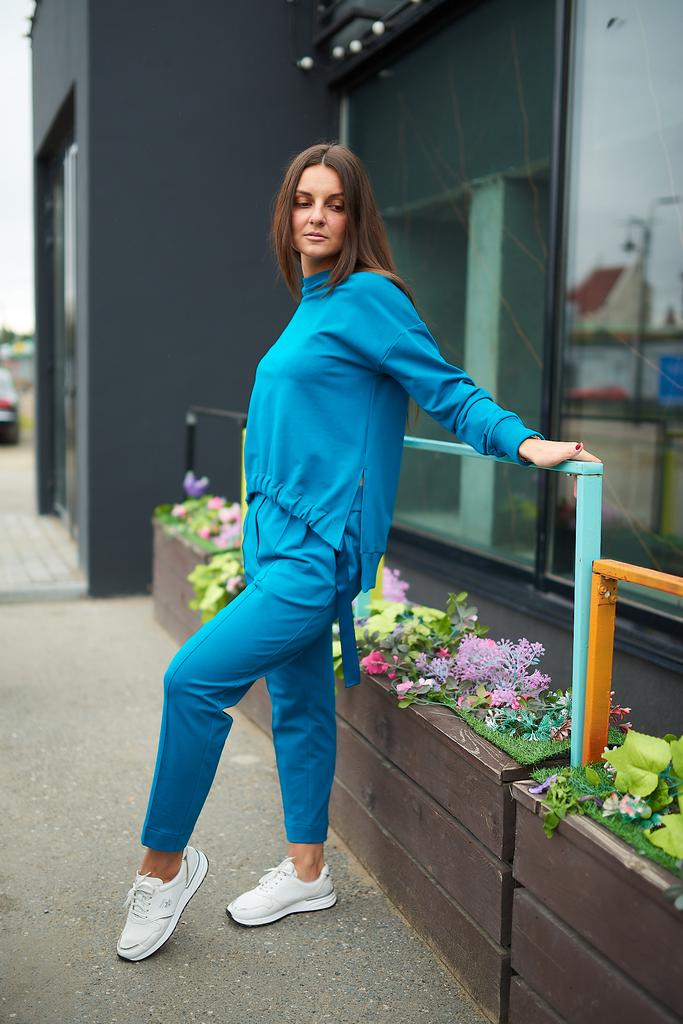 Трикотажные брюки со стрелками