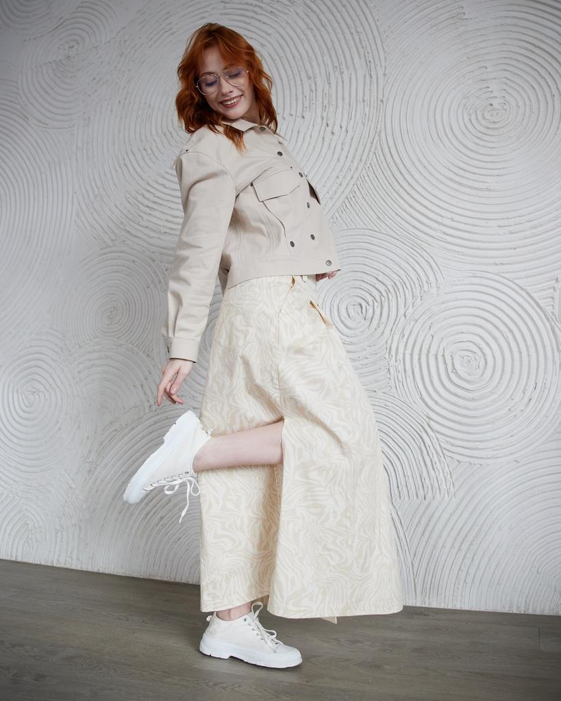 Юбка с тремя разрезами, бежевая