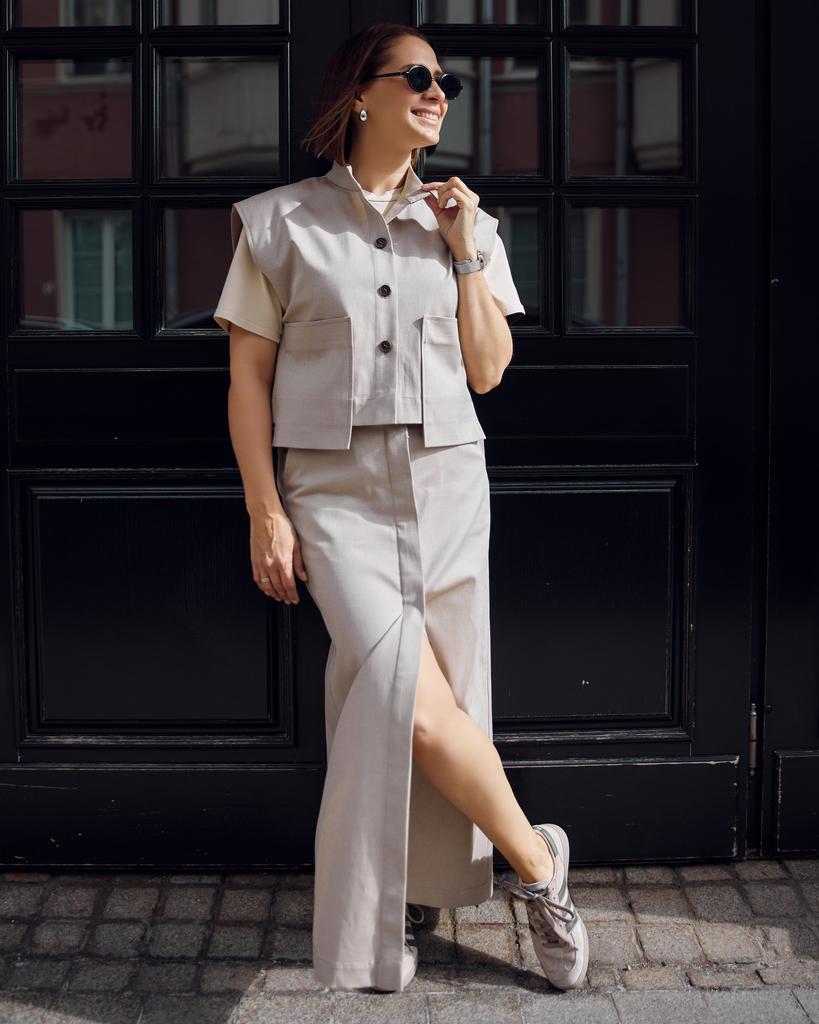 Юбка с потайной застежкой, бежевая