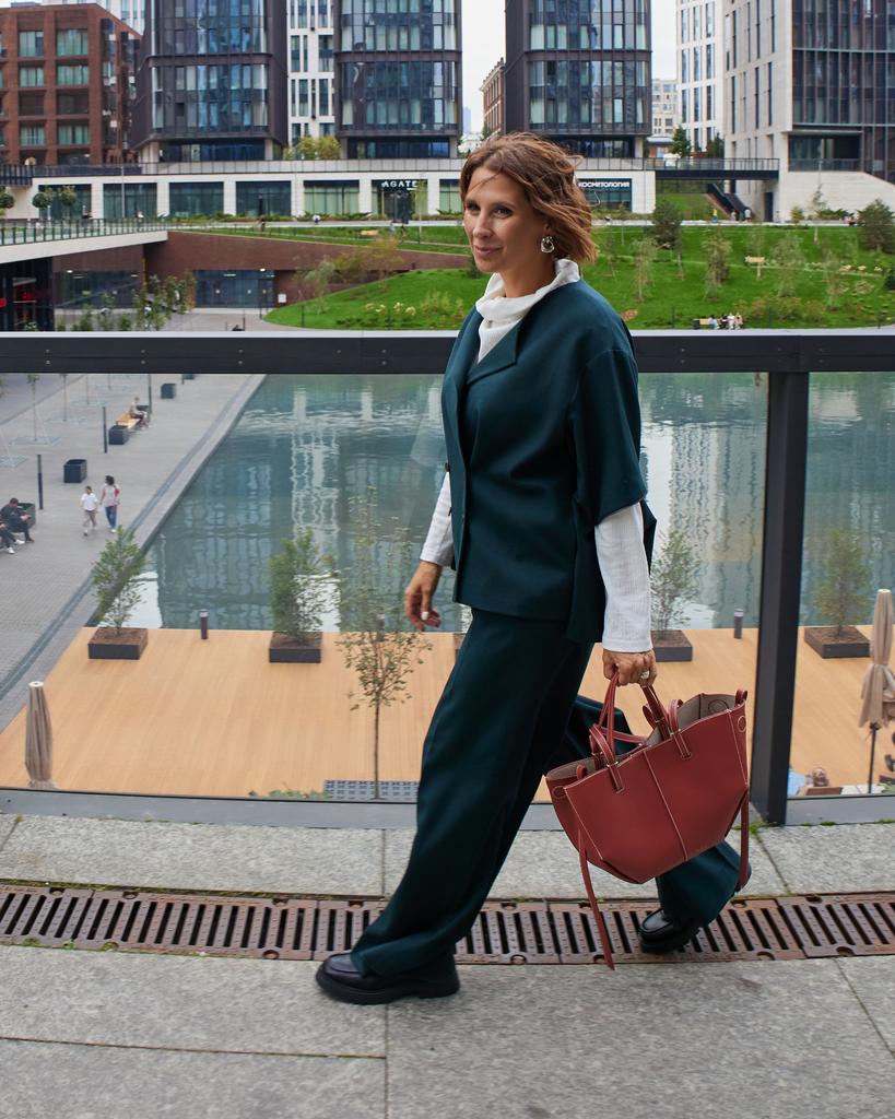 Брюки палаццо зелёные