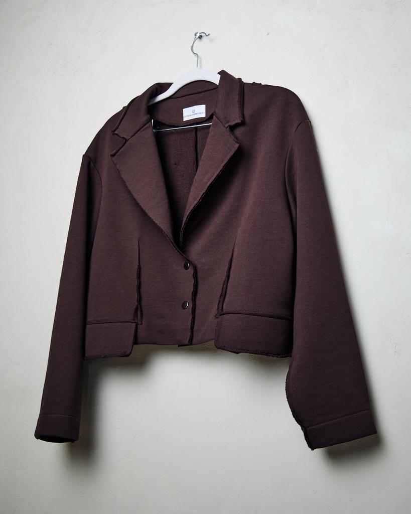 Жакет трикотажный короткий, коричневый