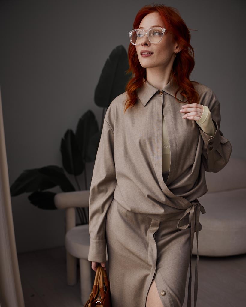 Блузка с запахом, бежевая