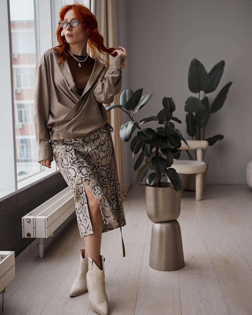 Юбка с разрезами с принтом, серая