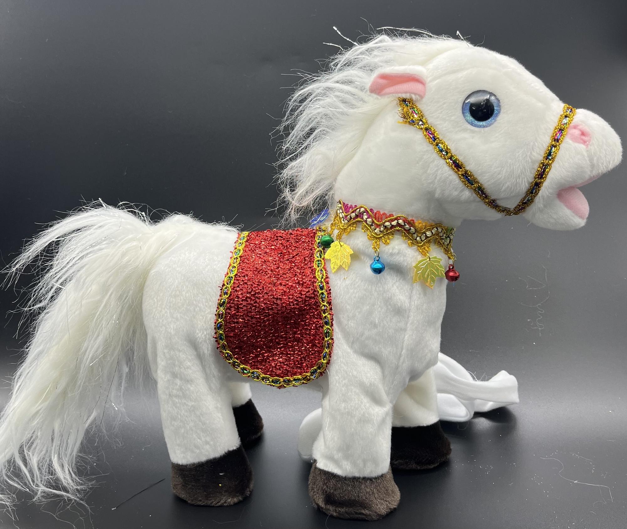 Новогодний подарок "Конь с седлом музыкальный с пультом"