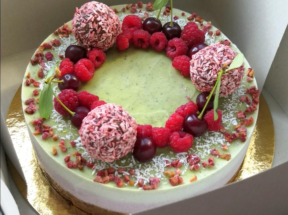 Rawcake "Малина-мята"