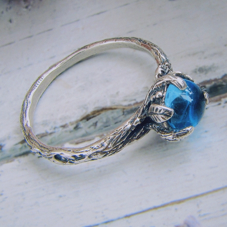 Dew on the grass - ring