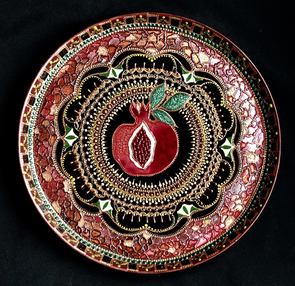 Тарелка декоративная The legend of Persephone