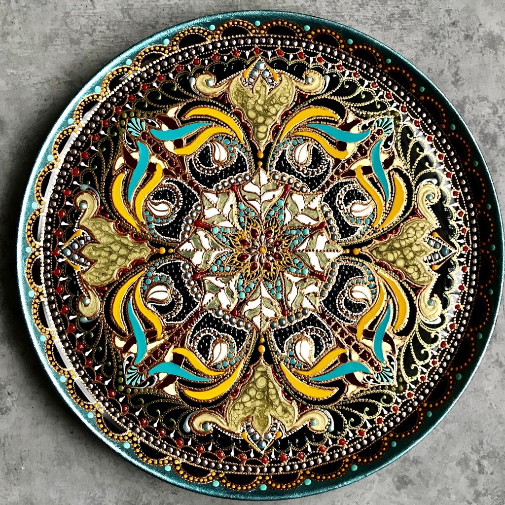 Тарелка декоративная Edem