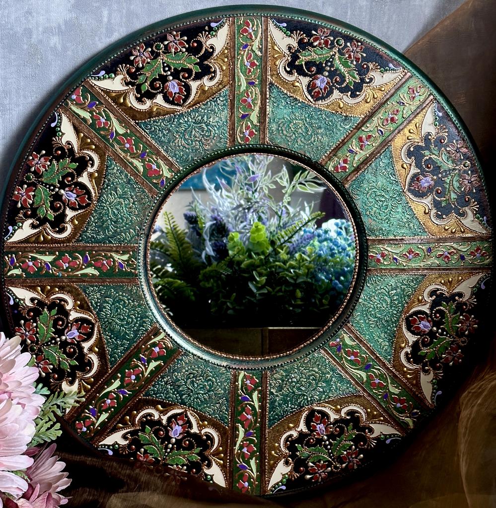 Зеркало интерьерное Tauriel