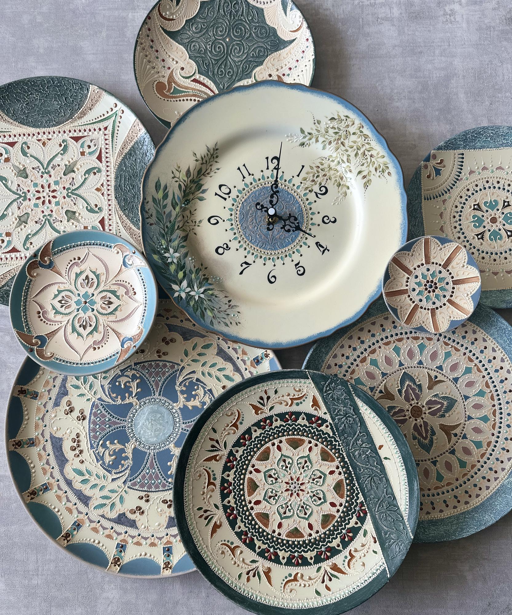 Коллекция тарелок из серии Steely tenderness