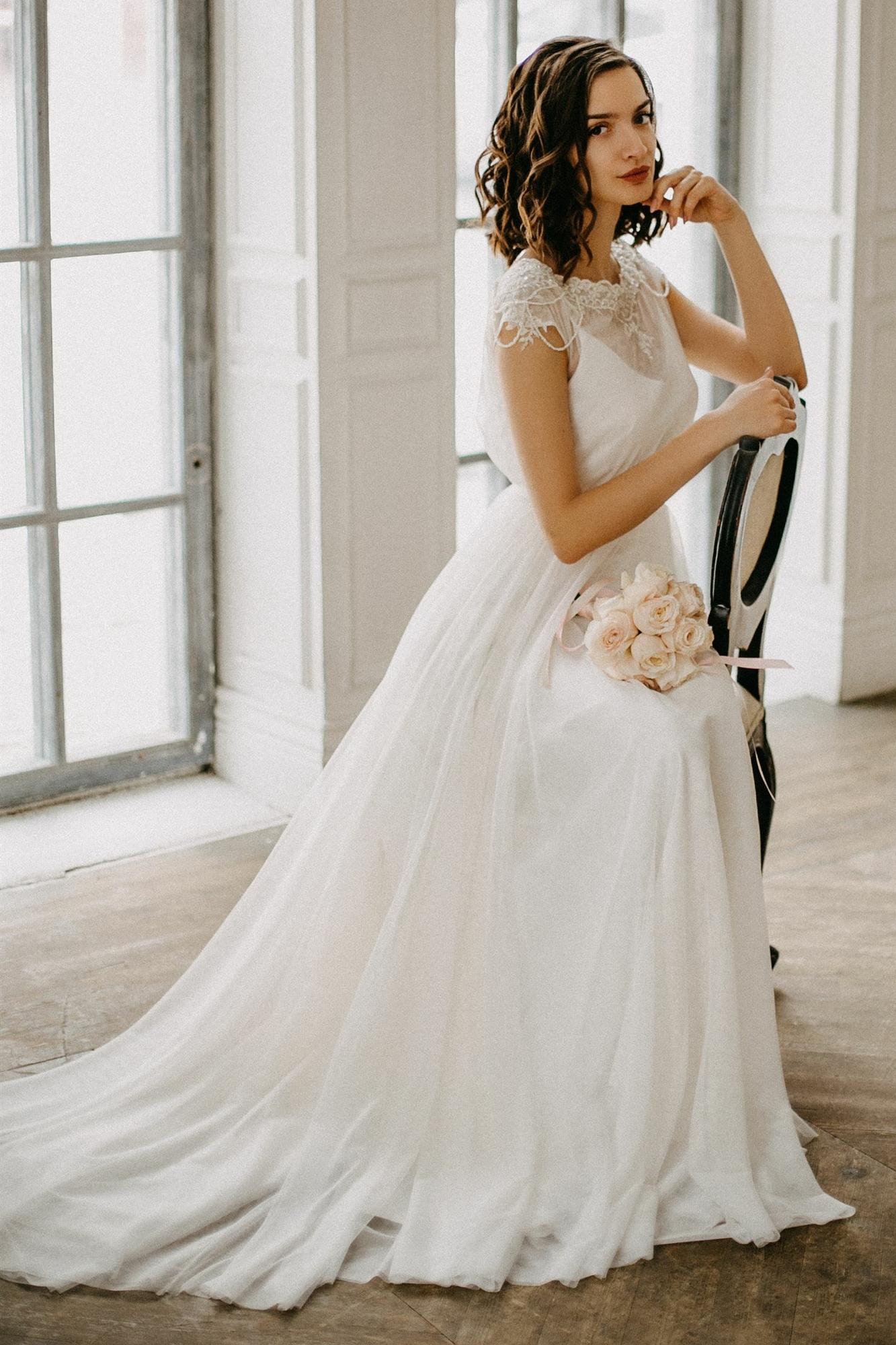 Свадебное платье Нардори накидка