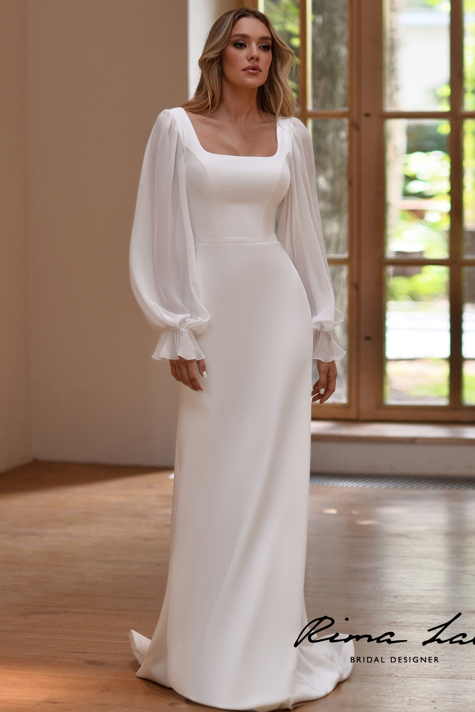 Свадебное платье Мира