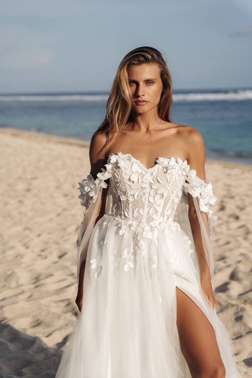 Свадебное платье Лазария