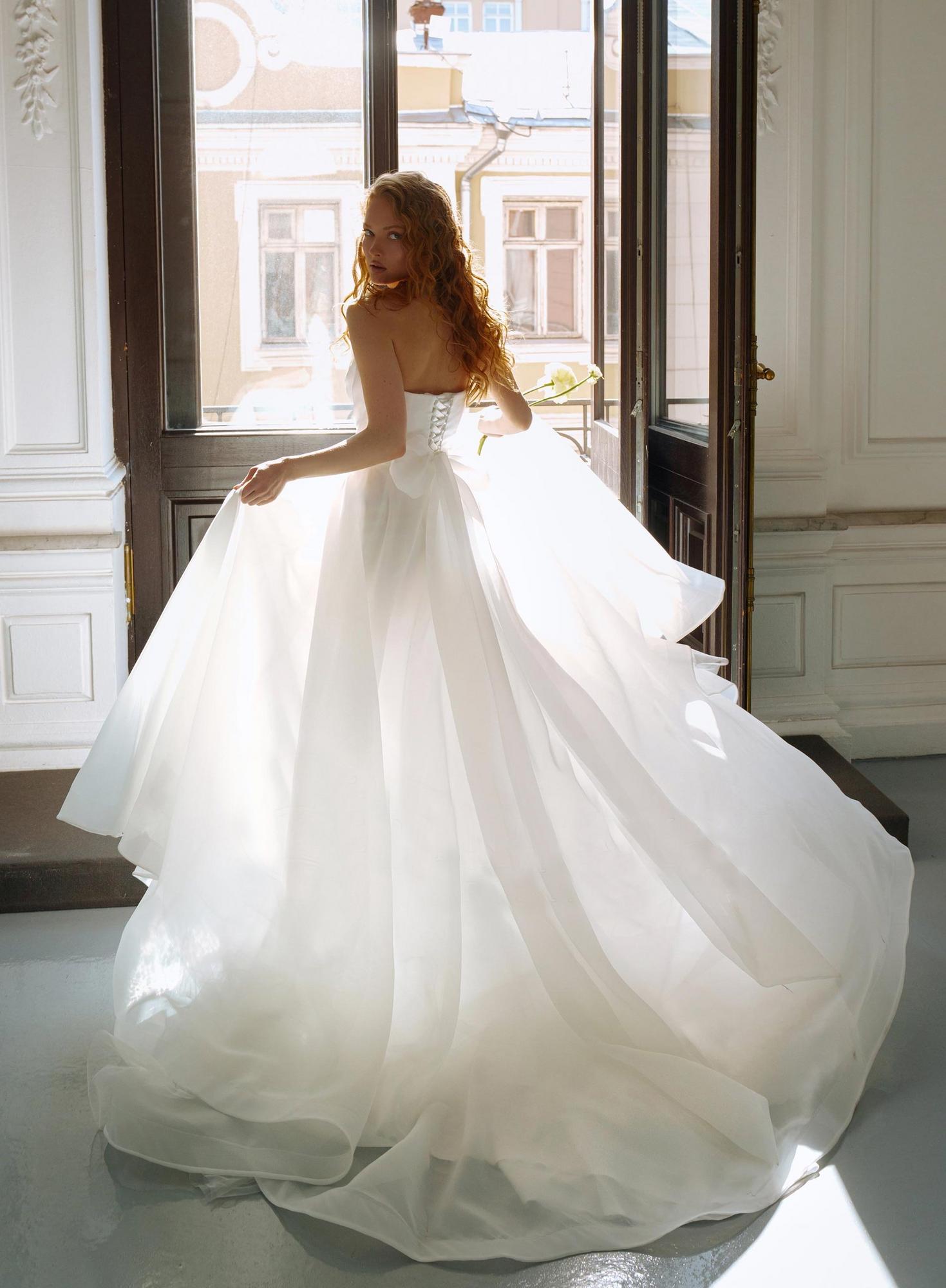 Свадебное платье Лотос