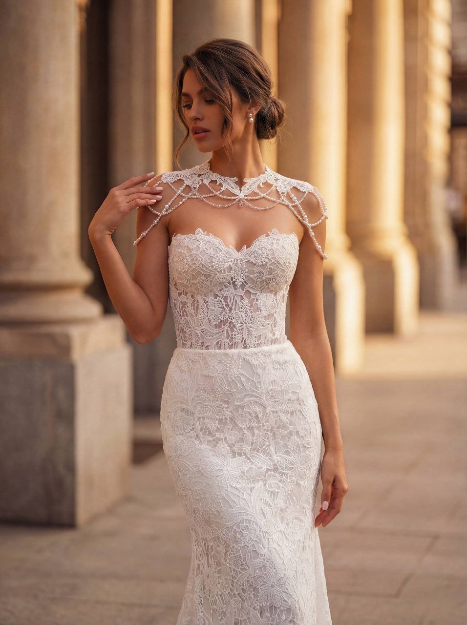 Свадебное платье Бэйл с чокером