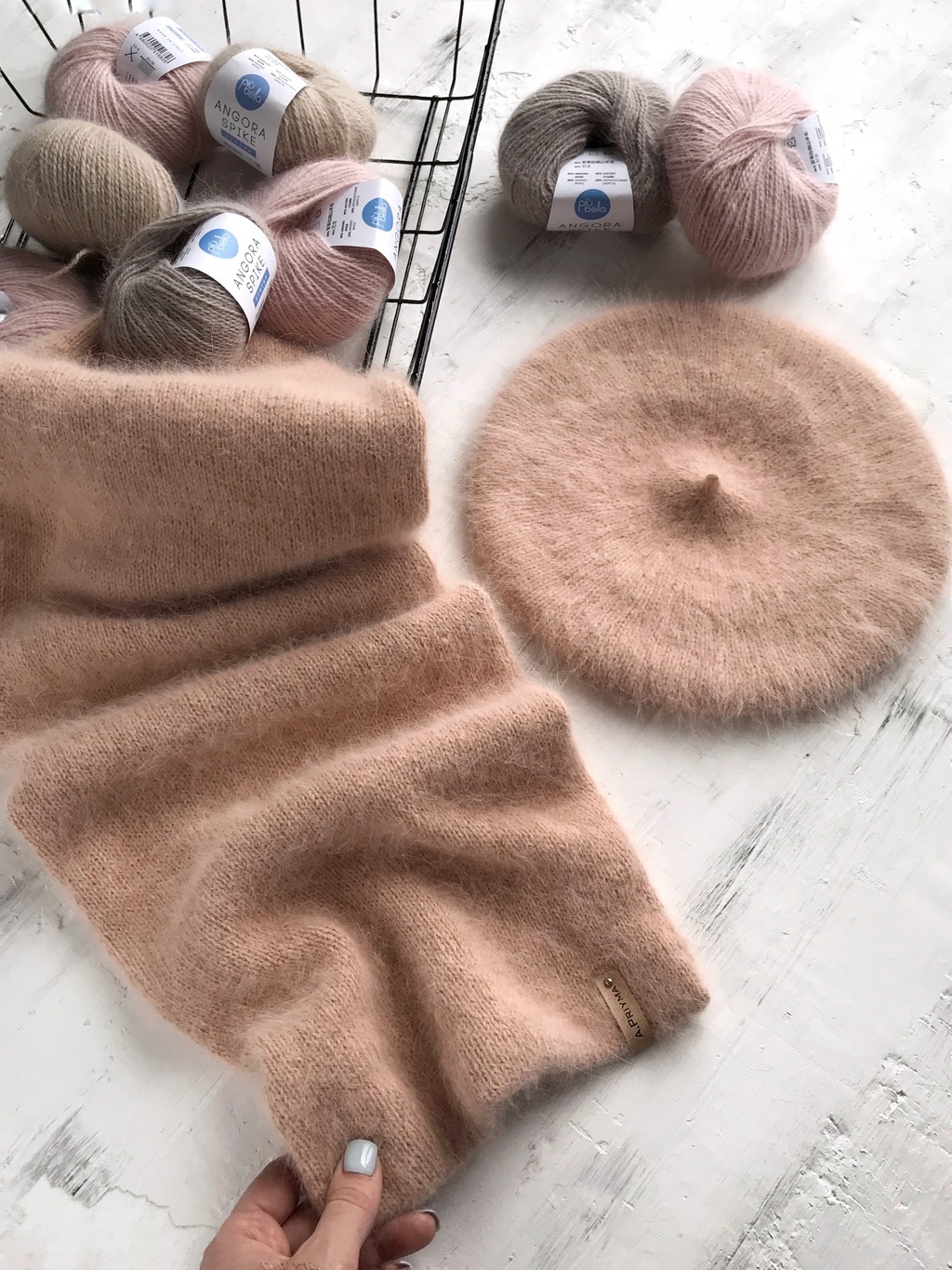 BERET FLUFFYSET