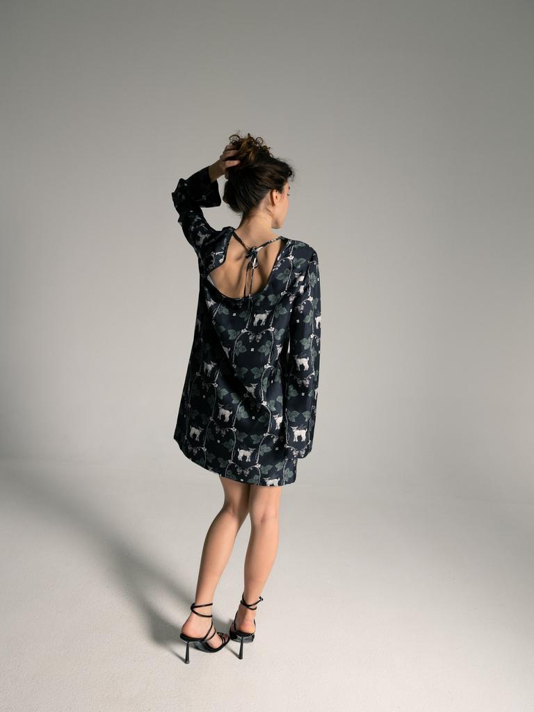 Платье из натурального шелка с вырезом на спине_black