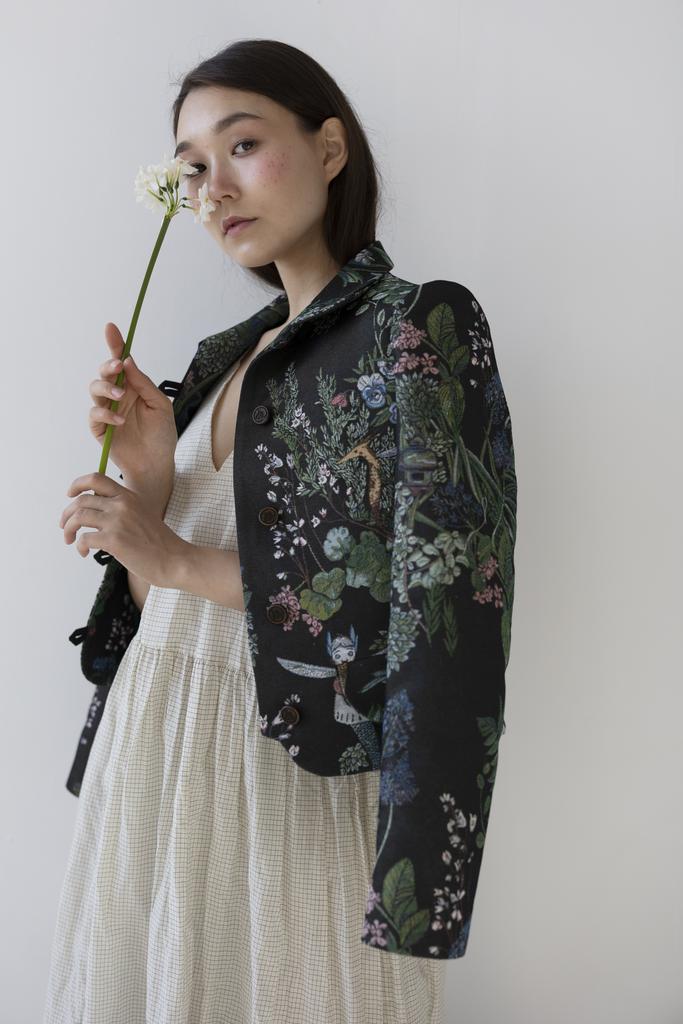 жакет из авторского гобелена