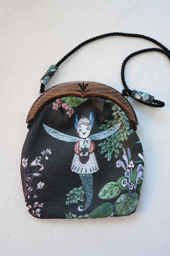 сумочка из авторского гобелена