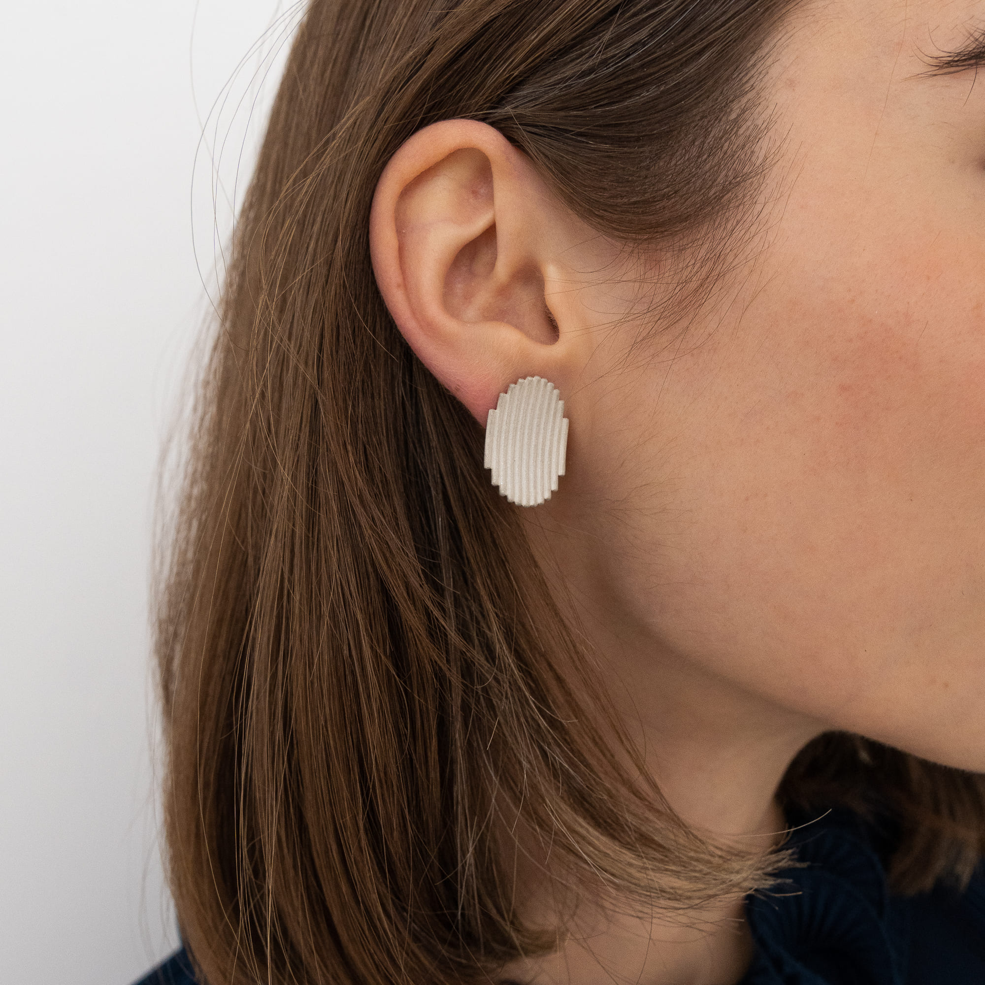 MINE Серьги средние матовые