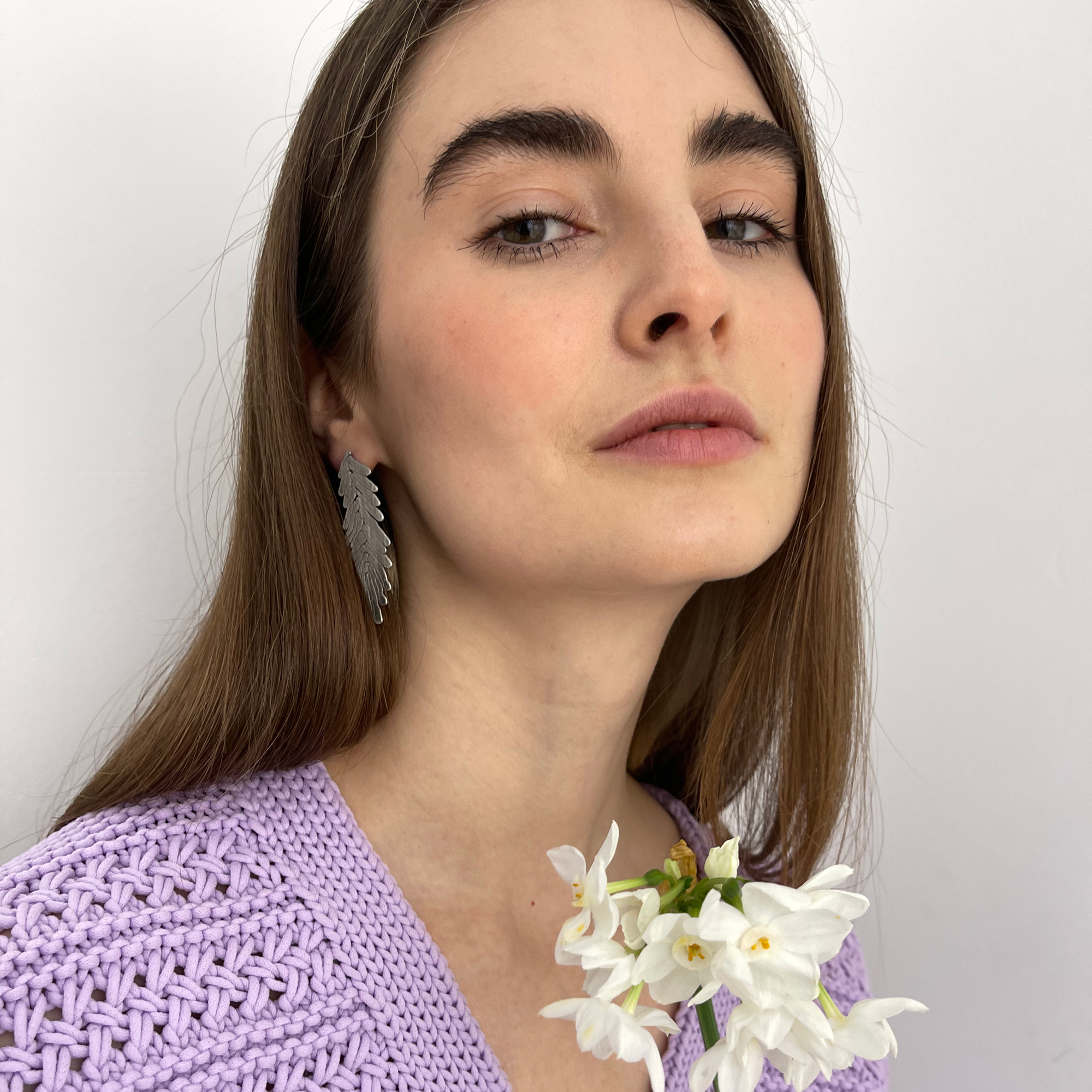 Burcu Büyükünal Серьги Wandering Line в серебре