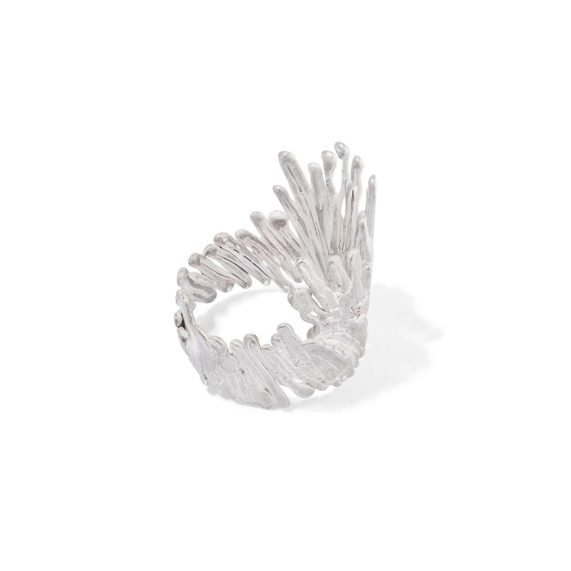 Burcu Büyükünal Кольцо Wandering Line